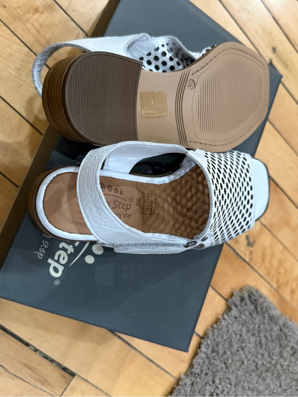 Spring Step White Sandal - Picture 5 of 5